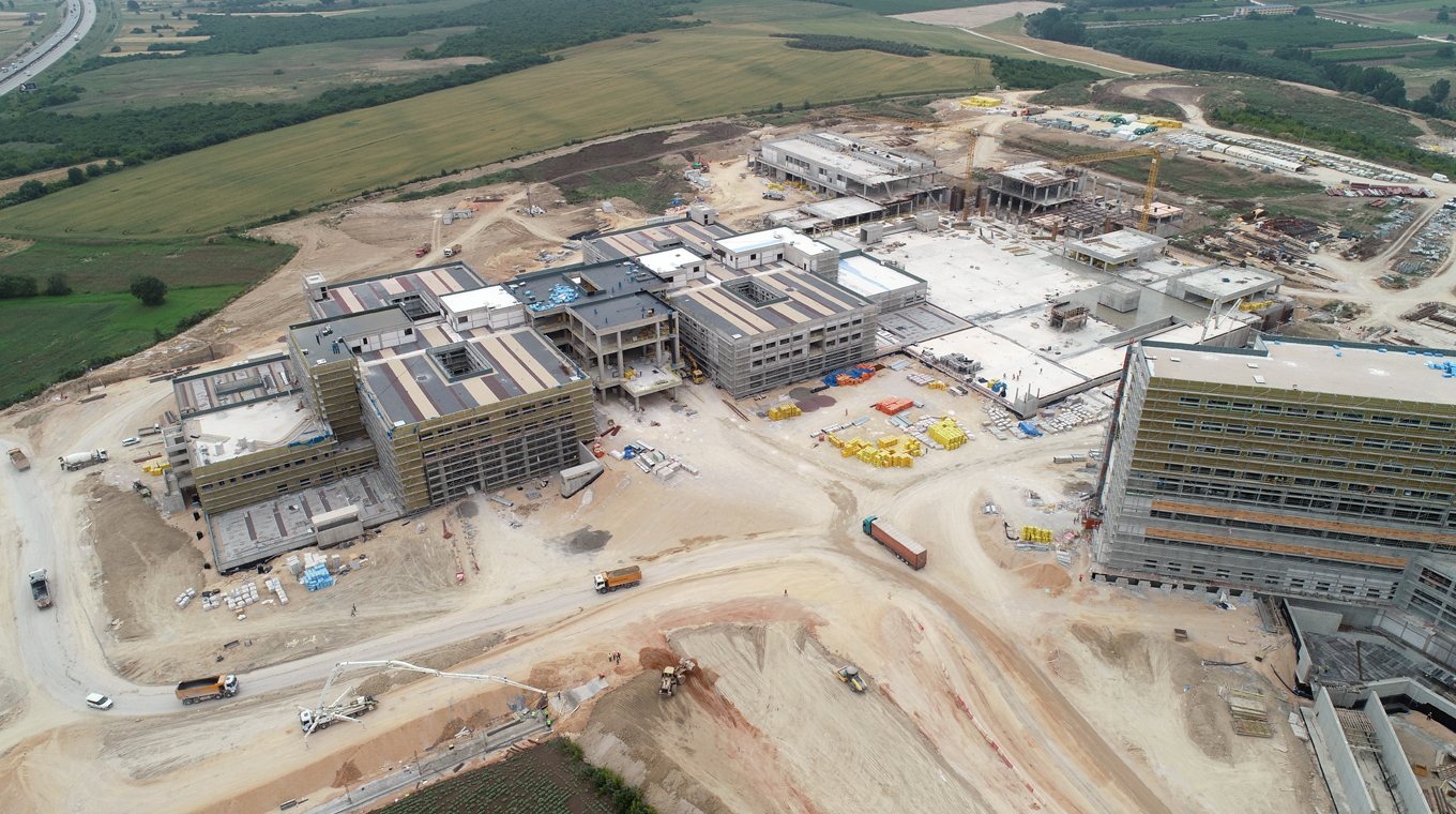 BURSA ENTEGRE SAĞLIK KAMPÜSÜ PROJESİ İÇERİSİNDE YER ALAN FTR – YGAP BİNALARI