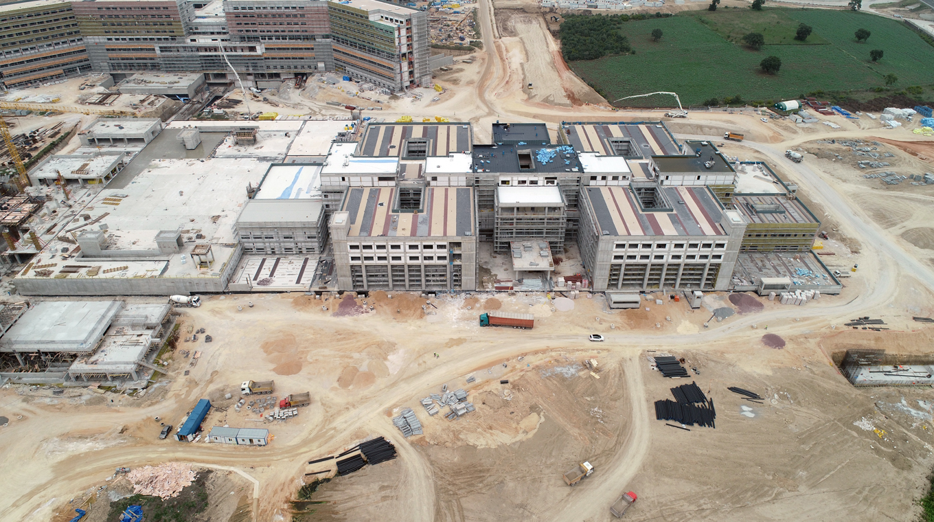 BURSA ENTEGRE SAĞLIK KAMPÜSÜ PROJESİ İÇERİSİNDE YER ALAN FTR – YGAP BİNALARI